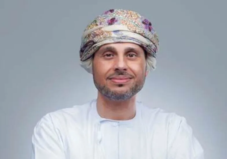 Du and Omantel announce activation of the Oman Emirates Gateway submarine cable 